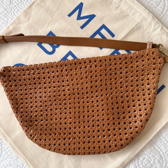 Clare V Grande Fanny - Picture 4 of 10